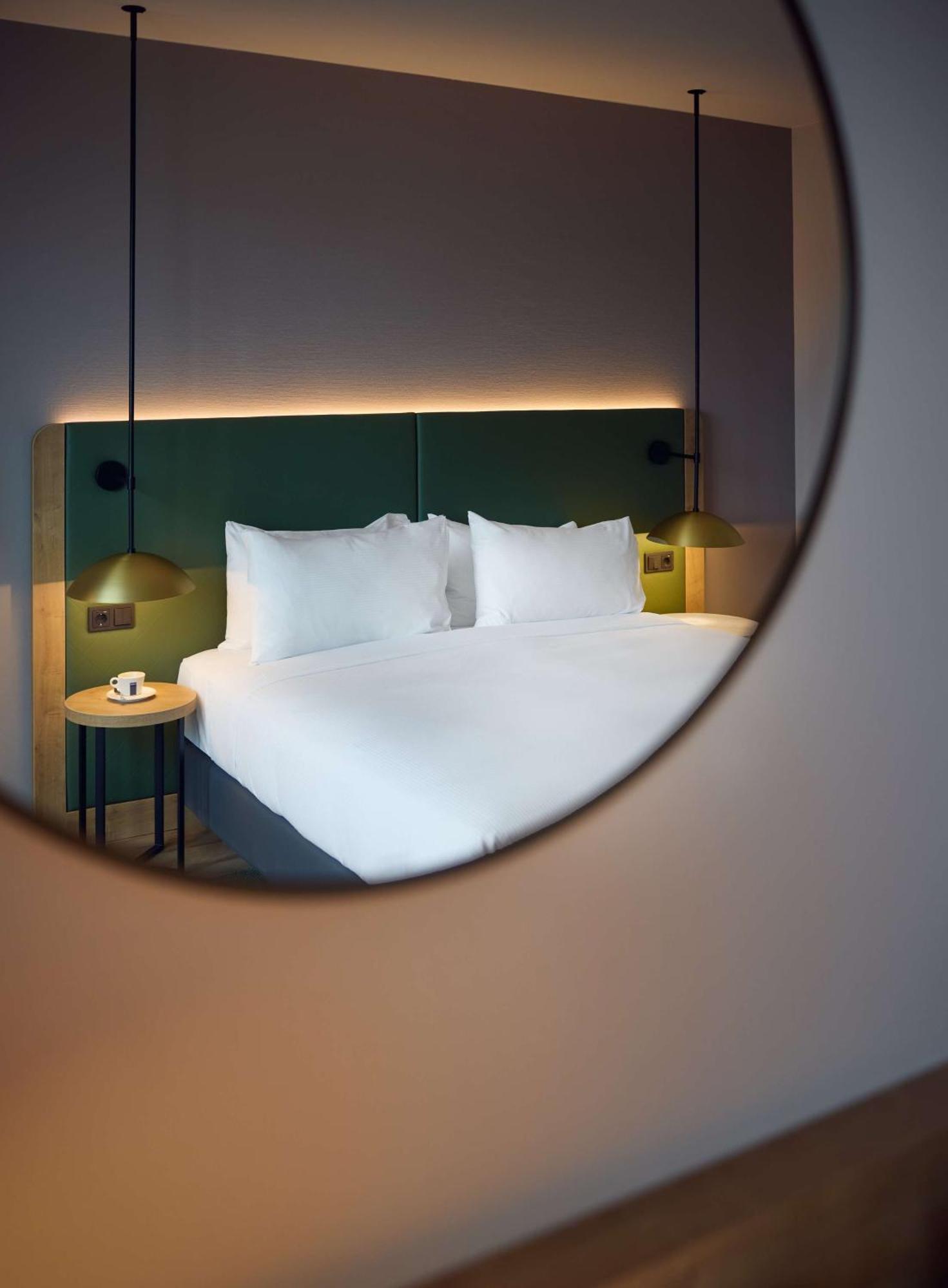 Hilton Garden Inn Leiden Bagian luar foto