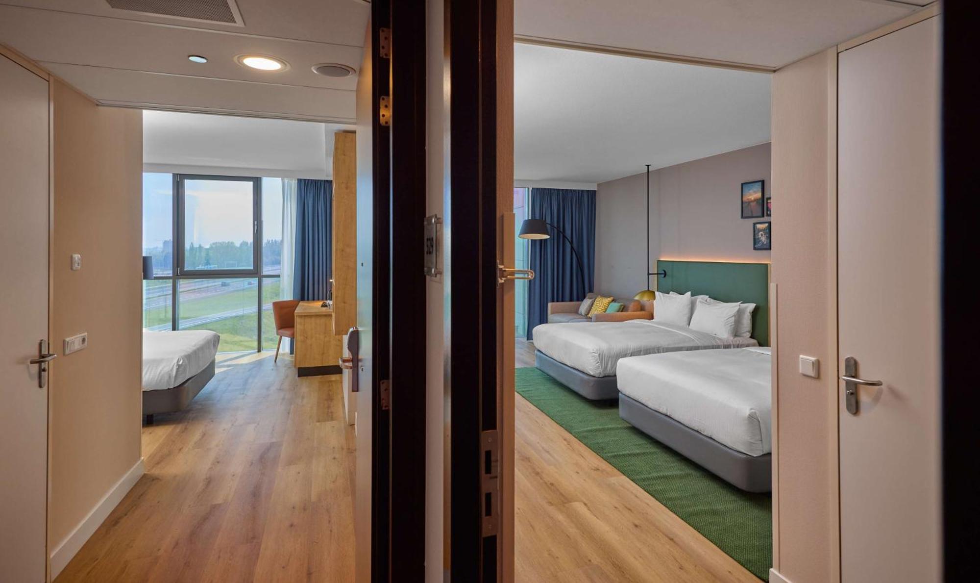 Hilton Garden Inn Leiden Bagian luar foto