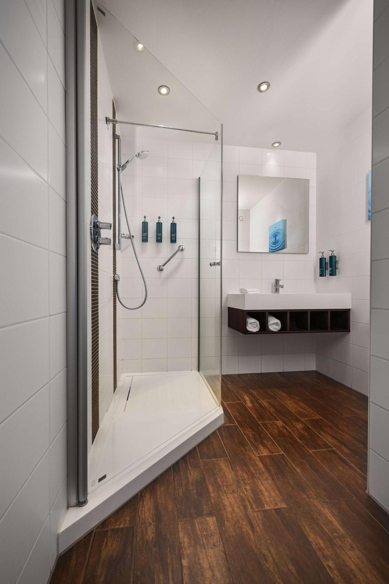 Hilton Garden Inn Leiden Bagian luar foto