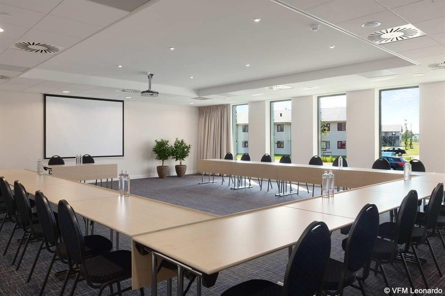 Hilton Garden Inn Leiden Bagian luar foto